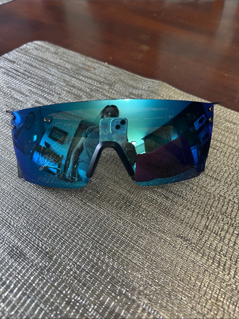 Men's Shield Sunglasses - Blue Mirrored Lens - Picture 7 of 7
